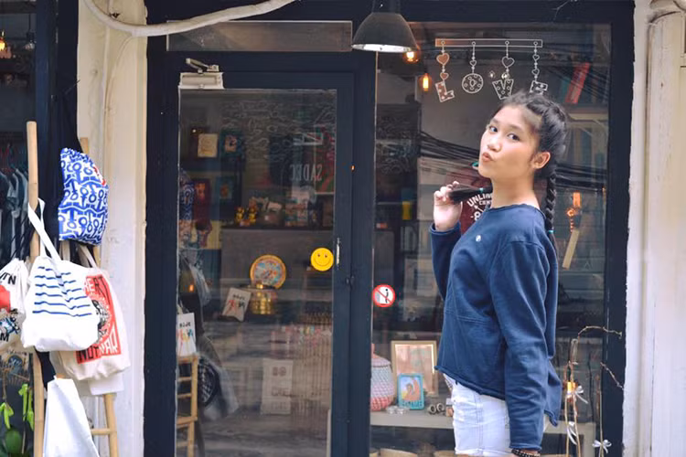 Con gái của MC Cát Tường không phản đối mẹ tìm bến đỗ hạnh phúc.