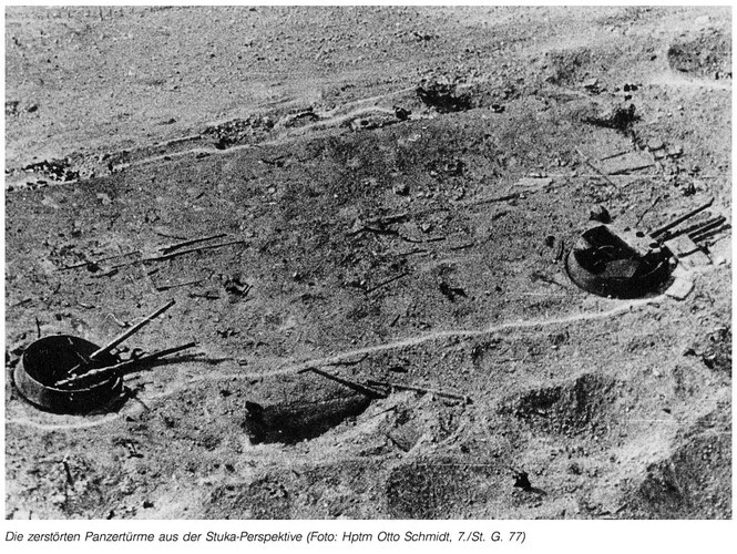 Mặc dù vậy, người Đức vẫn phải mất tới nhiều ngày mới làm chủ được Sevastopol do các đơn vị Hồng Quân Liên Xô dù không nhận được lệnh và tiếp viện vẫn cố thủ tới cùng trong các điểm đề kháng nhỏ lẻ. Đến ngày 9 tháng 7 Sevastopol chính thức thất thủ, rất nhiều người dù nằm trong danh sách di tản nhưng vẫn không thể thoát được khỏi Sevastopol. Nguồn ảnh: Chosul.