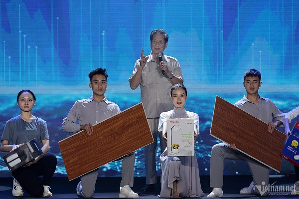 Thủ tướng Phạm Minh Chính: Cần nắm bắt, phát huy giá trị của dữ liệu số - Hình 4 Thu tuong Pham Minh Chinh: Can nam bat, phat huy gia tri cua du lieu so-Hinh-4