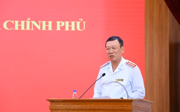 Thanh tra Chinh phu cong bo quyet dinh ve cong tac can bo