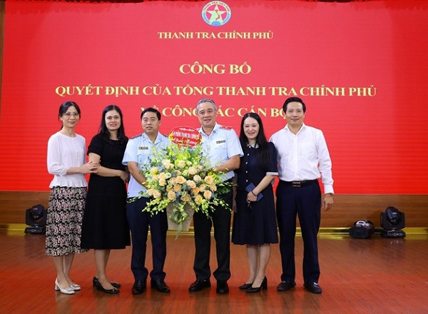 Thanh tra Chính phủ công bố quyết định về công tác cán bộ - Hình 6 Thanh tra Chinh phu cong bo quyet dinh ve cong tac can bo-Hinh-6