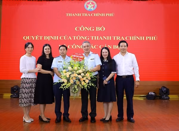Thanh tra Chinh phu cong bo quyet dinh ve cong tac can bo-Hinh-6