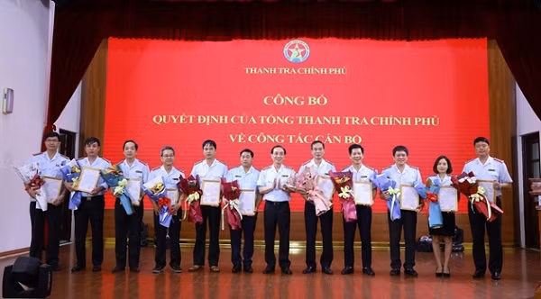 Thanh tra Chinh phu cong bo quyet dinh ve cong tac can bo-Hinh-3