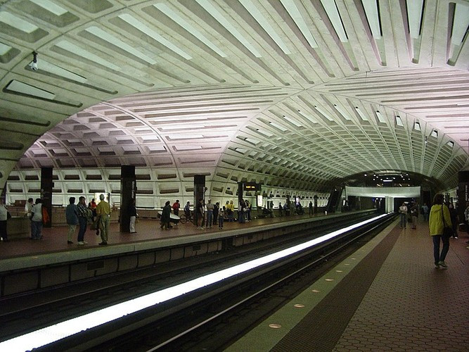 D.C. Metro (Washington Metro) là hệ thống tàu điện ngầm bận rộn thứ hai ở nước Mỹ. Ảnh: Wikipedia.