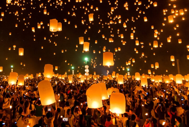 Yi Peng đặc biệt phổ biến ở tỉnh Chiang Mai, phía Bắc nước này và luôn mang lại nguồn thu lớn cho kinh tế địa phương.