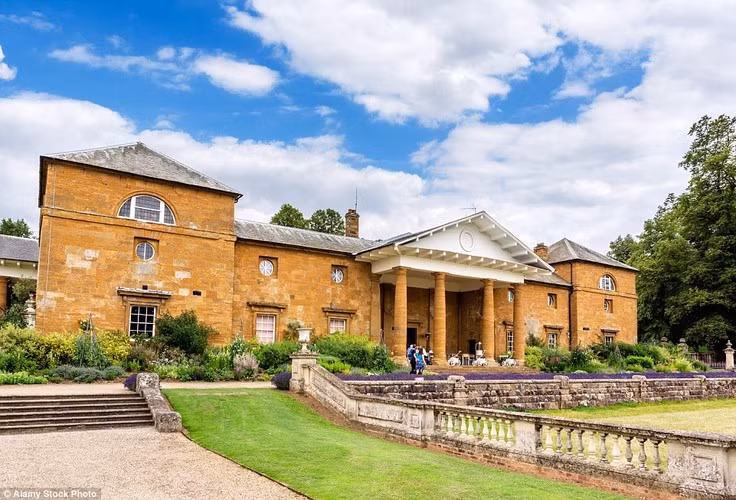 Ben trong dinh thu thoi tho au cua Cong nuong Diana-Hinh-9