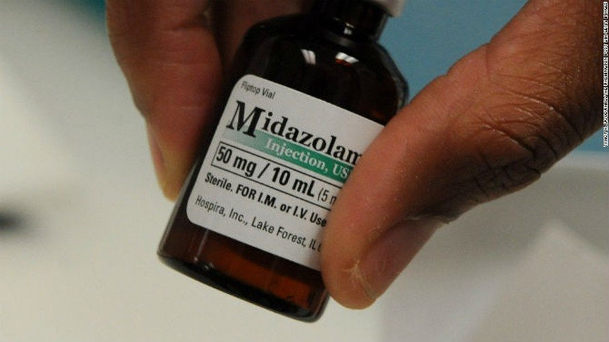 Joe Hill đã bị buộc tội giết người sau cái chết của một người bán hàng tạp hoá năm 1914.