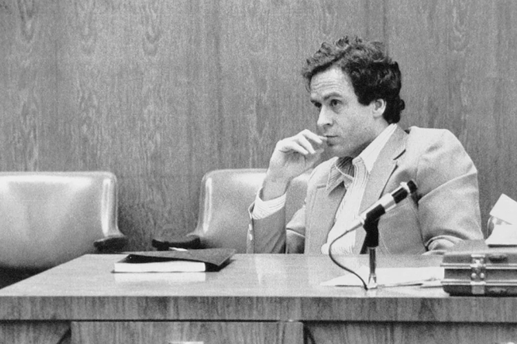 Ted Bundy bị hành hình trên ghế điện tại Nhà tù Raiford ở Starke, bang Florida, vào ngày 24/1/1989. Ảnh: Getty.