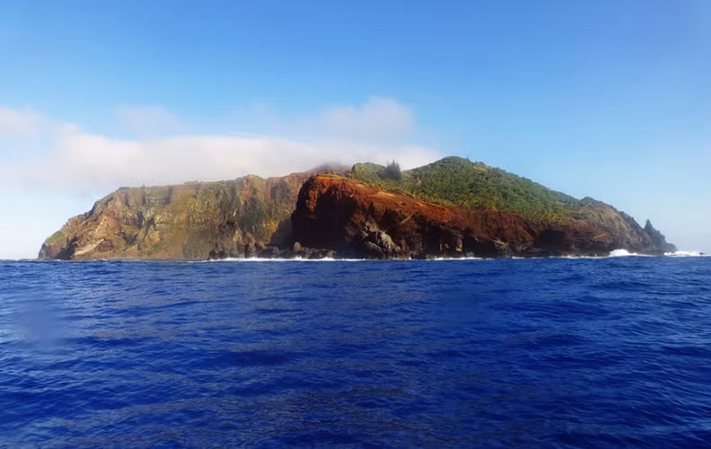 Cuoc song tach biet tren nhung hon dao xa xoi nhat hanh tinh-Hinh-11