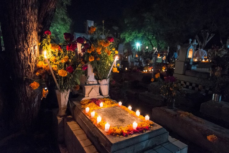 Nghĩa trang Xoxocotlan ở Mexico.