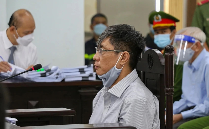 Ngay mai, 3 cuu chu tich, pho chu tich Khanh Hoa hau toa-Hinh-2