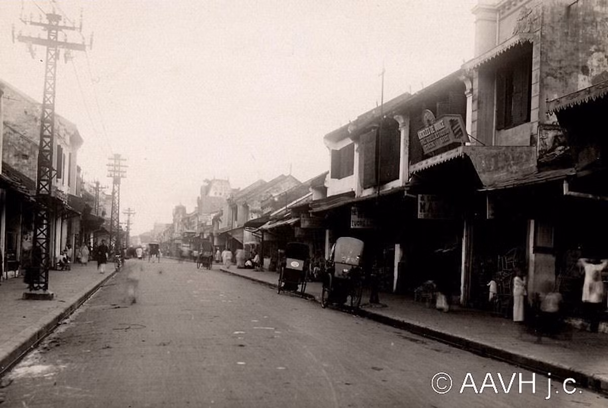 Phố Bát Đàn, 1931. Ảnh: Aavh.org