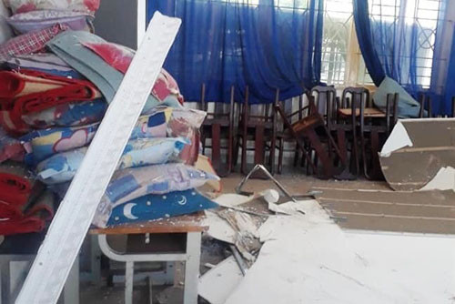 Sap tran truong THPT Thu Thiem, 4 ngay sau Chu tich quan moi biet-Hinh-4