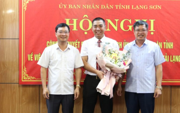 Lang Son cong bo quyet dinh bo nhiem lanh dao So
