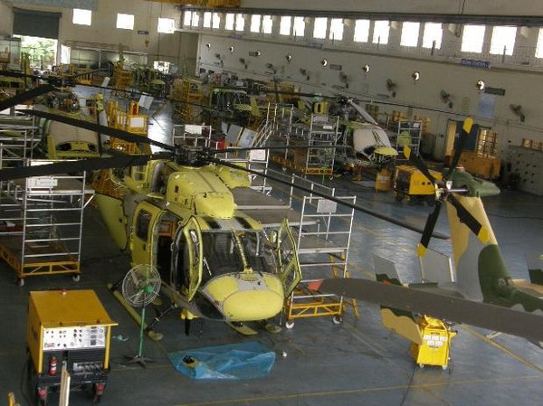 Nhưng sau gần ba thập kỷ miệt mài cải tiến kết hợp với những sáng tạo riêng, quốc gia này đã tự chủ được gần như 100% vũ khí, khí tài, trang thiết bị quân sự tối tân, không còn phụ thuộc vào nước ngoài.