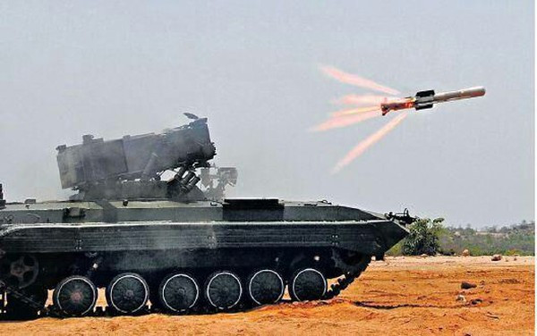 Điều đó khiến những vũ khí này chưa đi vào phục vụ đã bị đánh giá là lạc hậu, làm cho Ấn Độ phải thay đổi trọng tâm khi quyết định mua sản phẩm nước ngoài để thay thế.