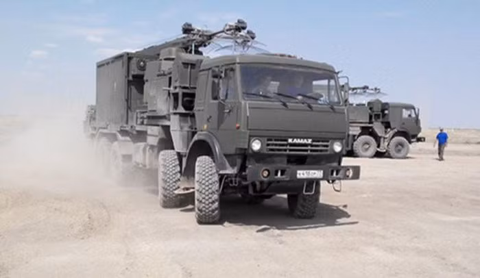 Theo một số báo cáo, chiếc máy bay không người lái đã ẩn nấp thành công nhờ khí tài tác chiến điện tử của Azerbaijan, và vì lý do này mà Repellent không thể hoàn thành nhiệm vụ được giao phó.