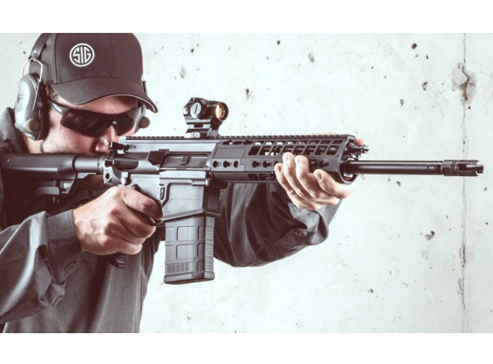 Ấn Độ thông qua đề xuất mua lô súng trường SIG716 thứ hai trong bối cảnh căng thẳng biên giới với Trung Quốc chưa có dấu hiệu hạ nhiệt.