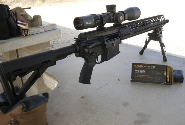 Một số nguồn tin cho biết đơn hàng của Ấn Độ gồm khoảng 72.000 khẩu súng kèm theo nhiều thiết bị quang học và phụ kiện khác.