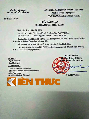 Chuyen vien UBND TP HCM khoi kien So TTTT