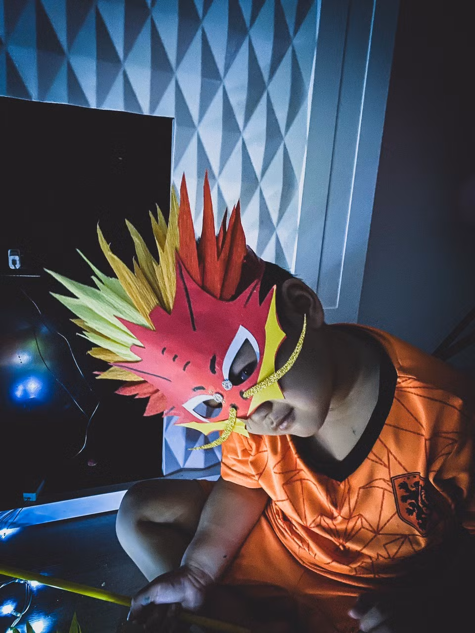 Trung thu gian cach, moi nguoi mot noi cua nhieu gia dinh trong dich-Hinh-7