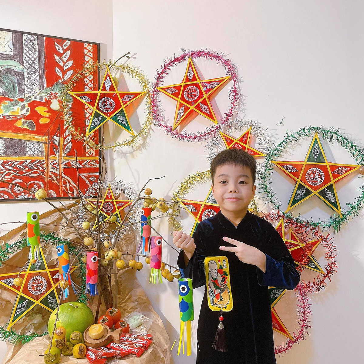 Trung thu gian cach, moi nguoi mot noi cua nhieu gia dinh trong dich-Hinh-6