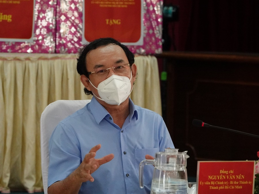 TP.HCM chua ap dung “the xanh, the vang COVID-19” sau 15/9