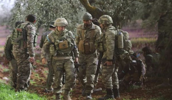 Còn tại Aleppo, nhiều tay súng phiến quân do Thổ Nhĩ Kỳ hậu thuẫn thương vong trong vụ đánh bom xe tại vùng Afrin. Ảnh: FNA.