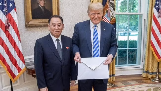 He lo doan quan chuc thap tung ong Kim Jong-un toi Viet Nam-Hinh-5