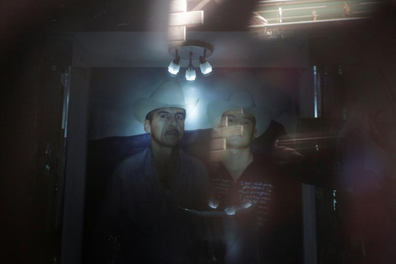 Bat ngo ben trong que nha cua trum ma tuy El Chapo-Hinh-4