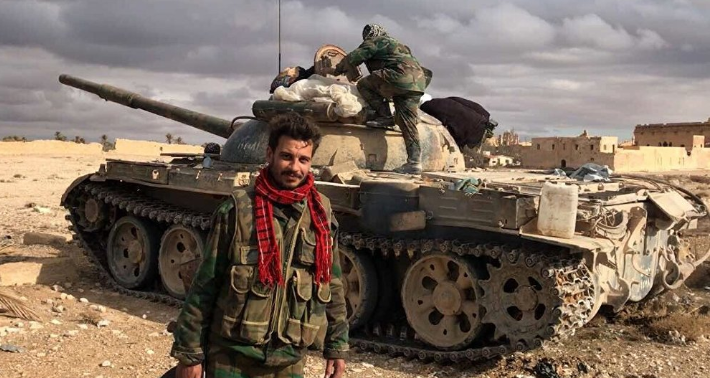 “Sử dụng pháo binh và các tên lửa đất đối đất, Quân đội Syria đã tấn công trực tiếp vào nhiều mục tiêu HTS ở vùng Jabal Al-Akrad và khu vực biên giới với Thổ Nhĩ Kỳ”, AMN đưa tin. Ảnh: AMN.