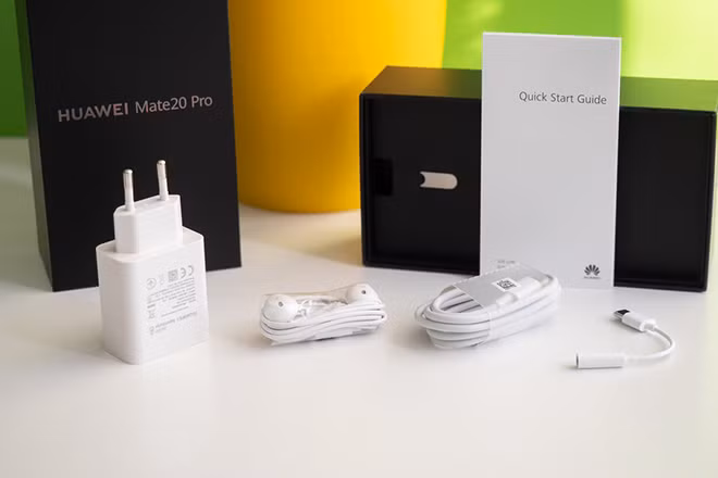 5 uu diem va nhuoc diem ban se phai gap voi Huawei Mate 20 Pro-Hinh-2