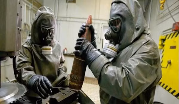 Khung bo tan cong Quan doi Syria bang vu khi hoa hoc