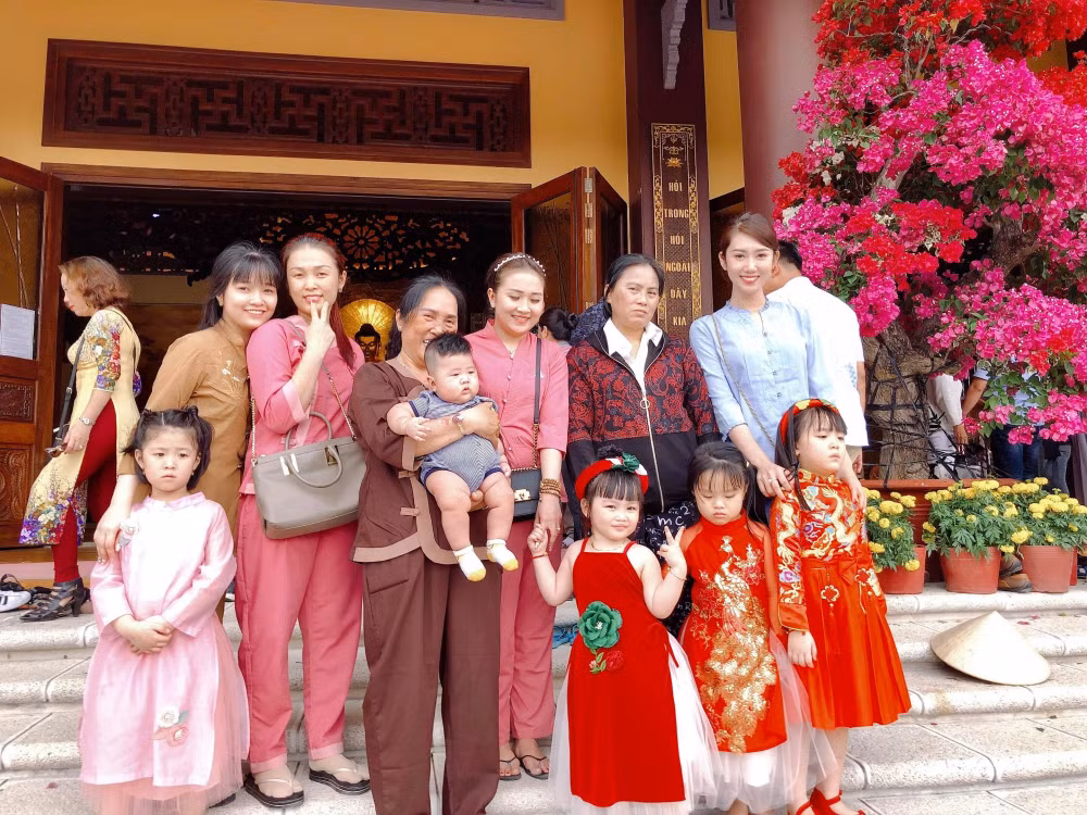 Thuy Ngan: Tu nhan thay can song co trach nhiem khi ba benh-Hinh-4