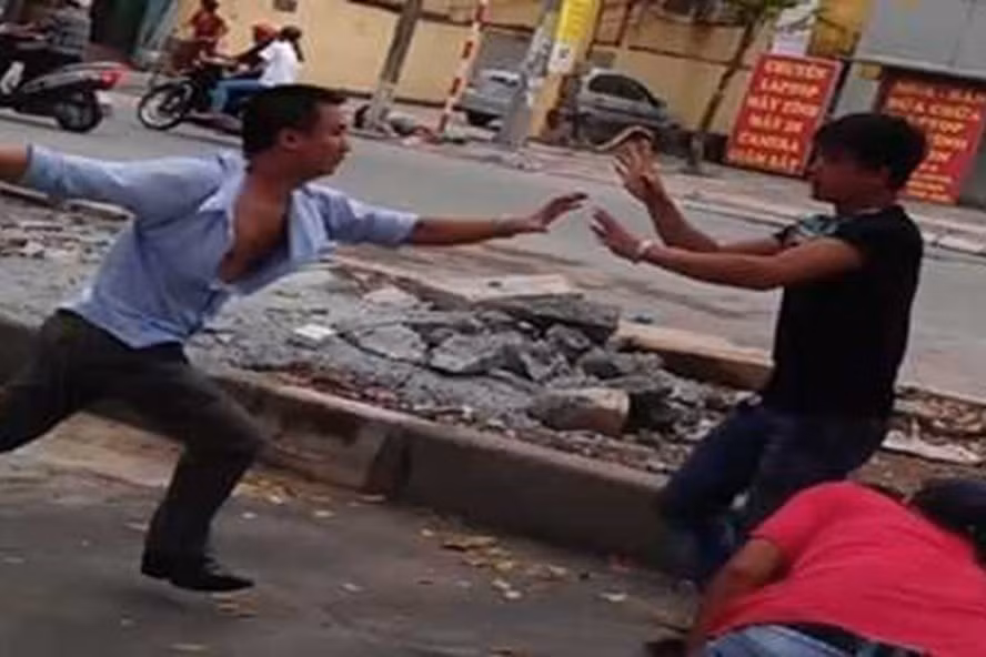 8 ngay nghi, hon 5.300 ca cap cuu, 15 nguoi chet do danh nhau