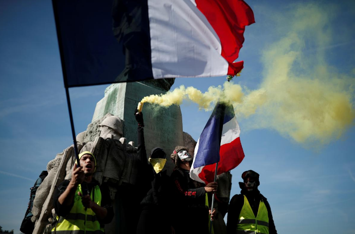 Hinh anh bieu tinh du doi o nuoc Phap tuan thu 14-Hinh-12