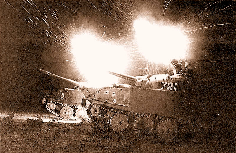 Về phía Trung Quốc, nước này cung cấp cho Việt Nam các xe tăng T-59 (phiên bản của T-54 sản xuất ở Trung Quốc), xe tăng lội nước Type 63 (Việt Nam gọi là K63-85) và xe bọc thép chở quân K63. Nguồn ảnh: Otavaga