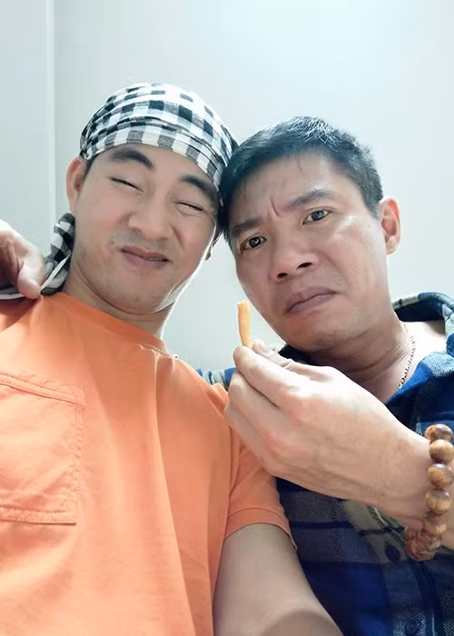 Khong nhin duoc cuoi voi khoanh khac tang dong cua cac Tao-Hinh-11