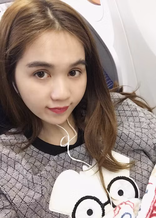 Không quan tâm đến loạt ảnh cũ bên Ngô Lan Anh, tỷ phú Hoàng Kiều tiếp tục khoe hình ảnh của bạn gái hiện tại trên trang cá nhân. (Ảnh: Facebook Hoàng Kiều)