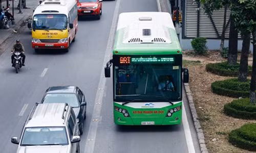 Ha Noi tiep tuc mo them tuyen buyt nhanh BRT 02 Kim Ma-Hoa Lac