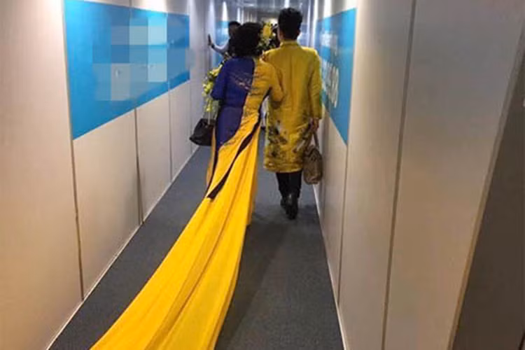 Nhung dam cuoi nghe thuat gay on ao cua MC Thanh Bach-Hinh-4