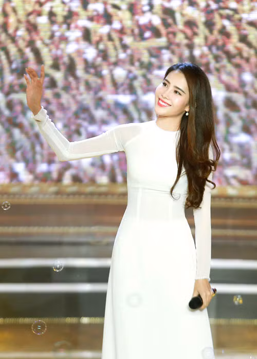 Hanh trinh Nam Em thoat mac “ban sao” Hoa hau Thu Thao-Hinh-8