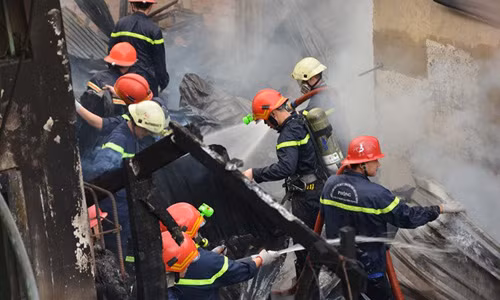 TP.HCM xin dung truc thang quan doi chua chay nha cao tang