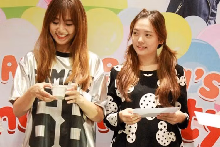 Ngoài Maria, Hari Won còn có một cô em gái xinh đẹp khác tên Rudya Yoo. (Ảnh: Thể thao văn hóa)