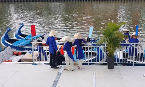 TP.HCM chi dao dieu tra vu thuyen du lich bi nem da