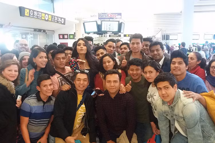 Thi sinh Miss Universe 2016 ram ro len duong di thi-Hinh-2