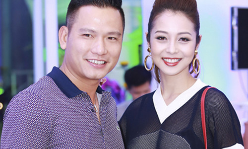 Phan ung cua Thu Minh Jennifer Pham khi chong bi to no nan