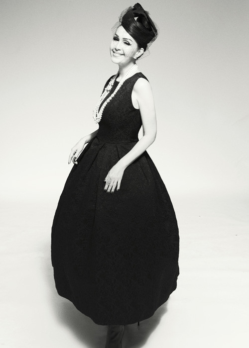 Nhắc đến Diễm My, phụ kiện, trang sức ngọc trai của Chanel là người bạn đồng hành không thể thiếu từ đời thường đến thảm đỏ hay xuất hiện trong các bộ ảnh thời trang.