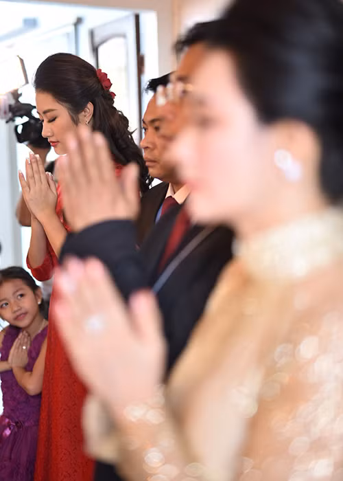 Lấy chồng sớm ở tuổi 21, Thu Ngân trở thành một trong số ít người đẹp kết hôn khi vẫn còn là đương kim hoa hậu.