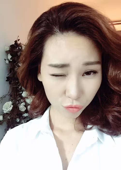 Mới đây, Giải bạc Siêu mẫu Việt Nam 2010 bất ngờ được bạn trai cầu hôn tại một quán bar. (Ảnh: Facebook nhân vật) 